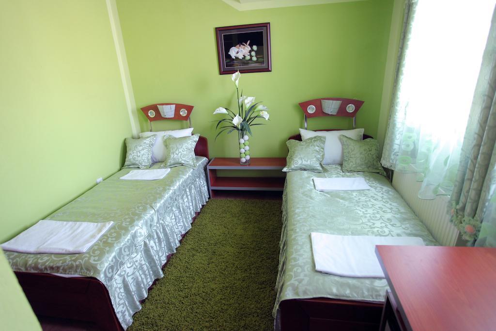 Villa Atina Stara Pazova Room photo